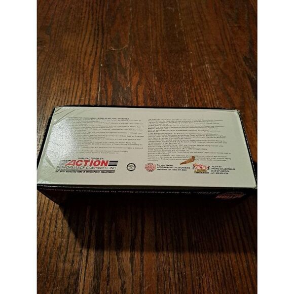 Vintage 1996 Action Platinum Darrell Waltrip Nascar Die Cast Race Car Bank - Picture 12 of 12
